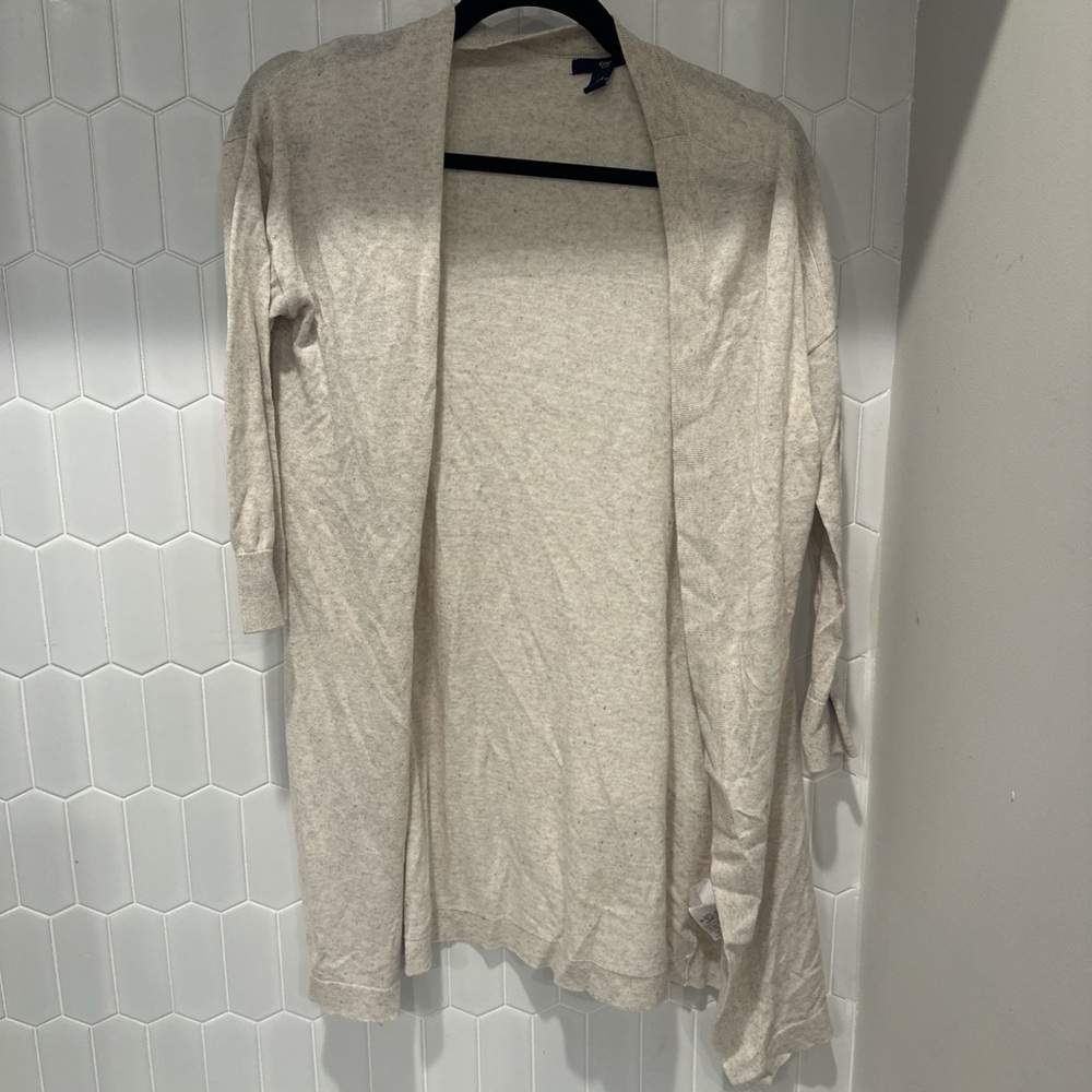 GAP Women's Light Gray Cardigan Sweater
